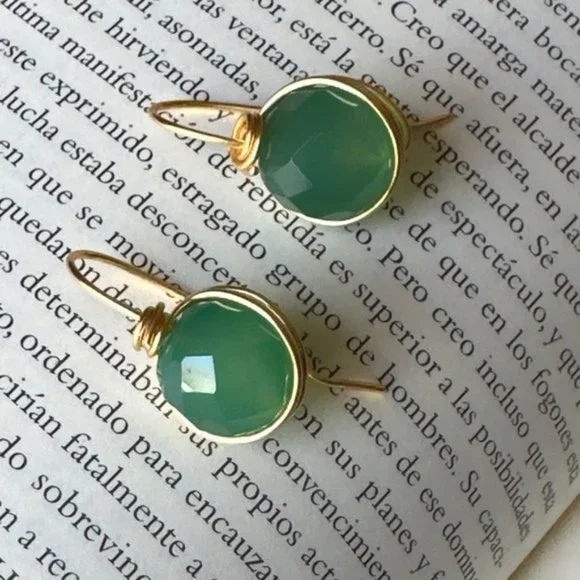 Green Aventurine drops statement dangle earrings - Picture 6 of 6